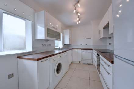 St Andrews Road, Henley-On-Thames, Image 3