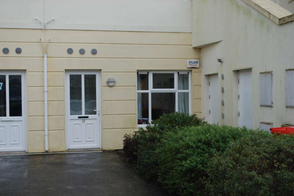 An Struthan, Carrigtwohill