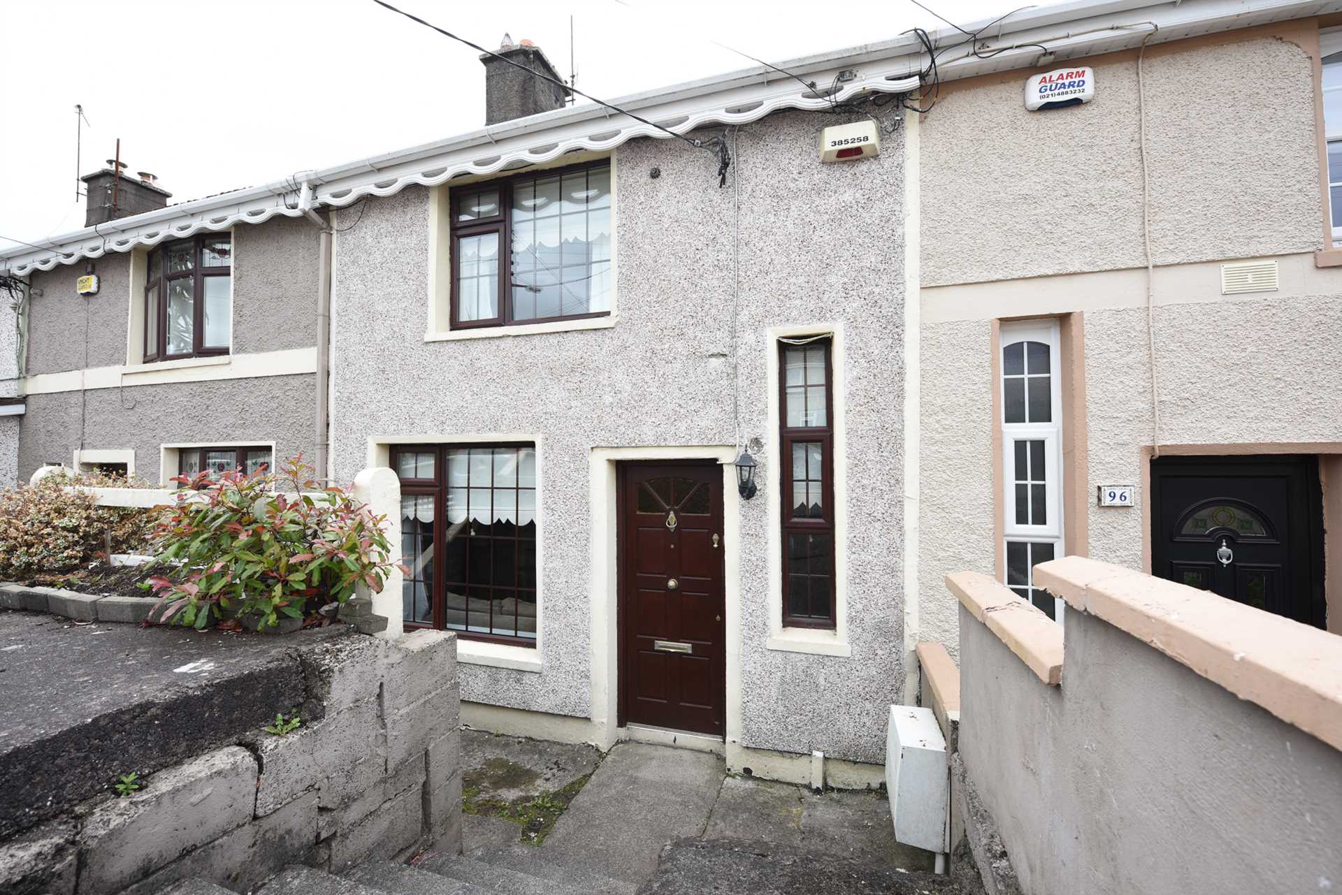 98 Gurranabraher Avenue