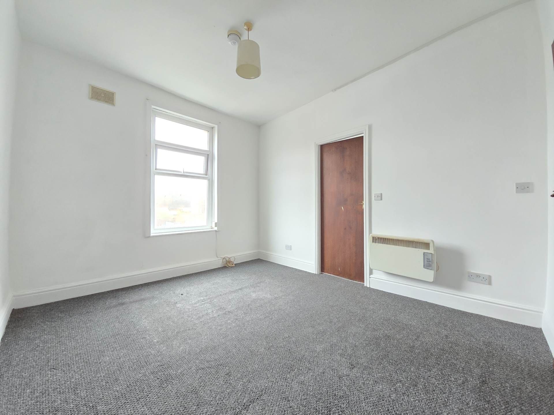 Central Drive / Bloomfield Road, Image 1