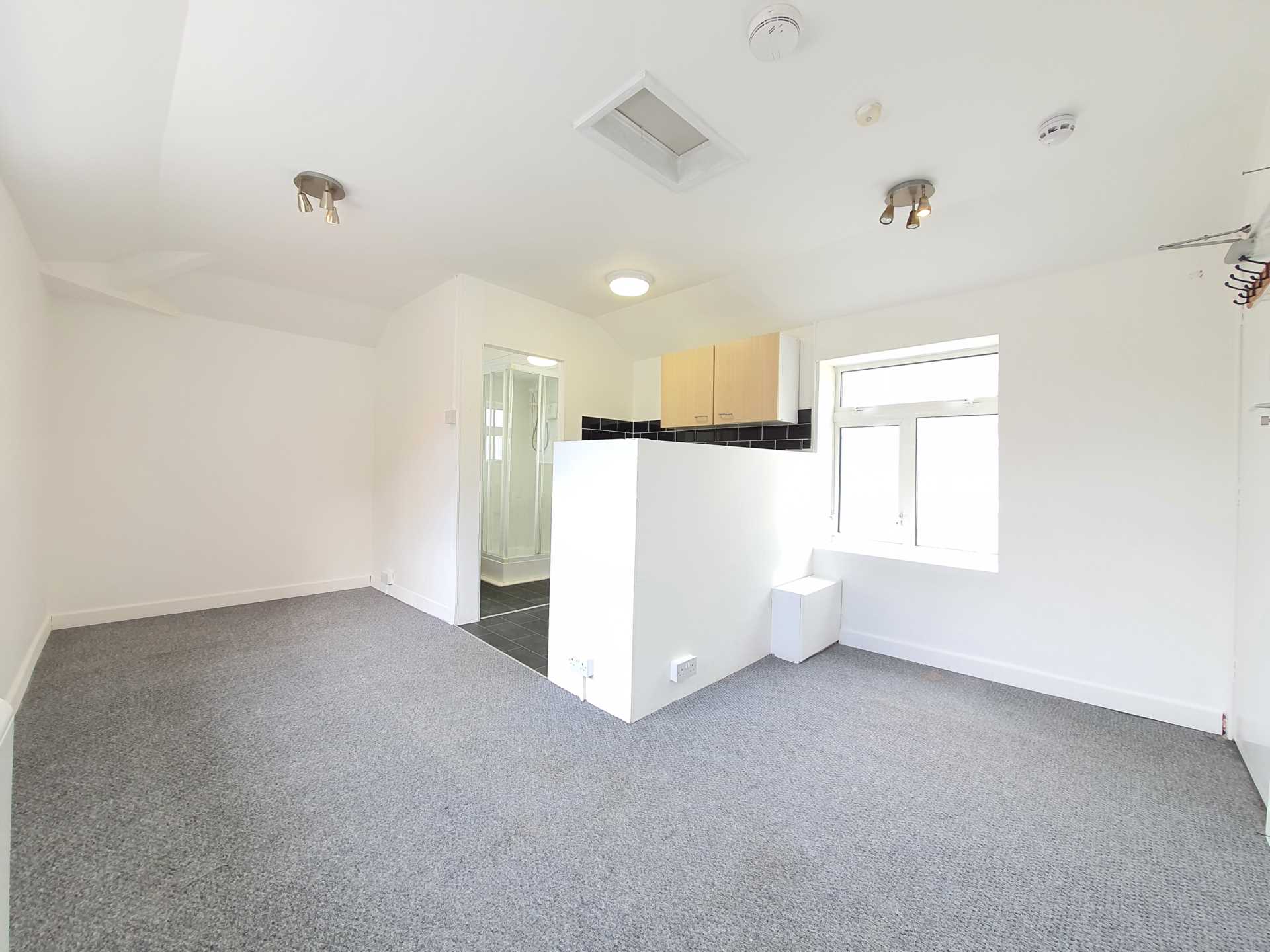 Clifton Drive, Squires Gate, Image 1