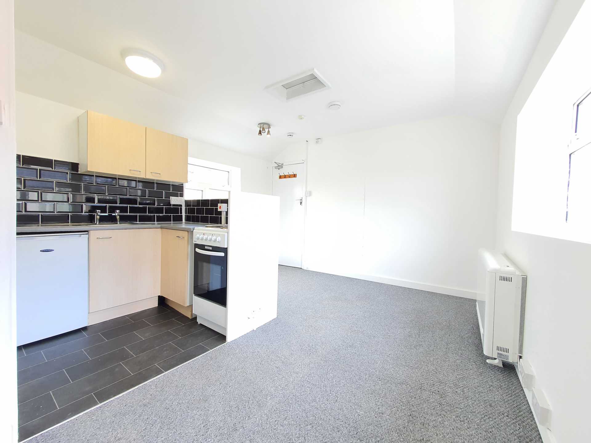 Clifton Drive, Squires Gate, Image 3