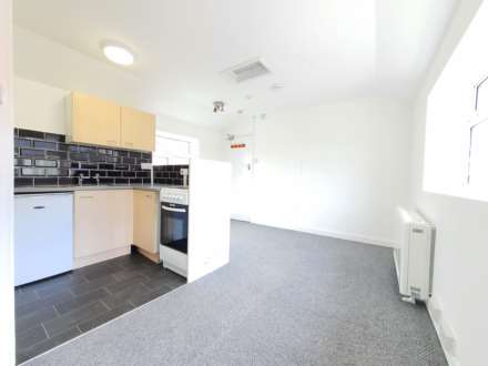 Clifton Drive, Squires Gate, Image 3