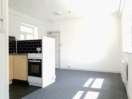 Clifton Drive, Squires Gate, Image 2