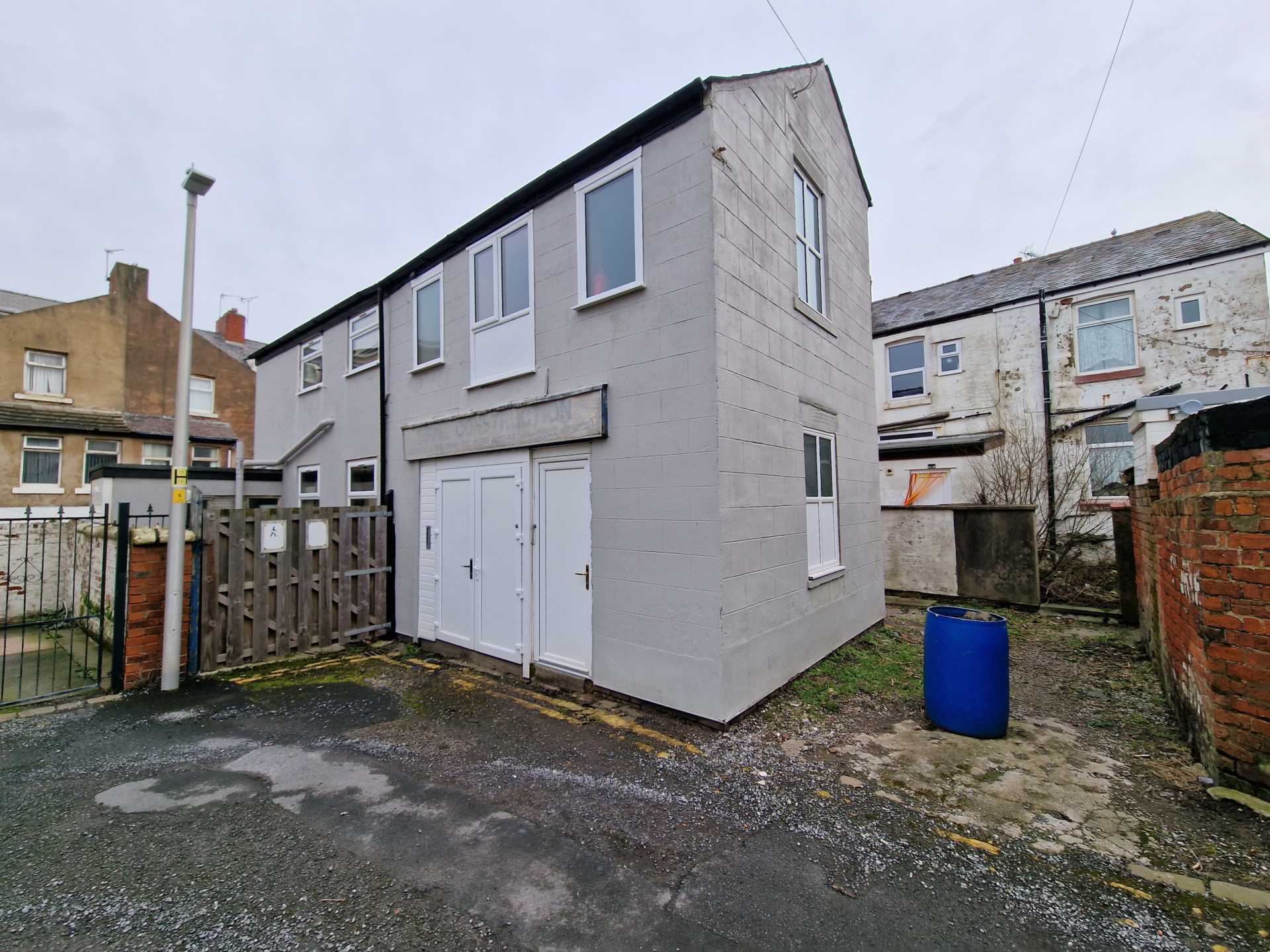 Workshop/Storage space with Office facilities on Back Clarendon Road, Blackpool, Image 2