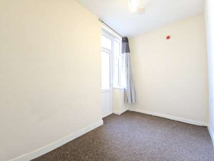 Warbreck Rd, Blackpool, Image 5