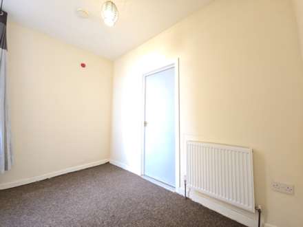 Warbreck Rd, Blackpool, Image 6