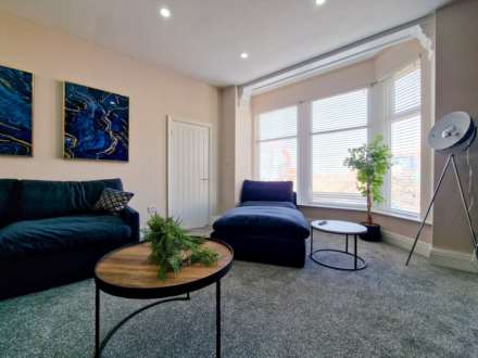 Stunning 4-Bedroom Terrace House with Sea View on St Chads Road, Blackpool, Image 17