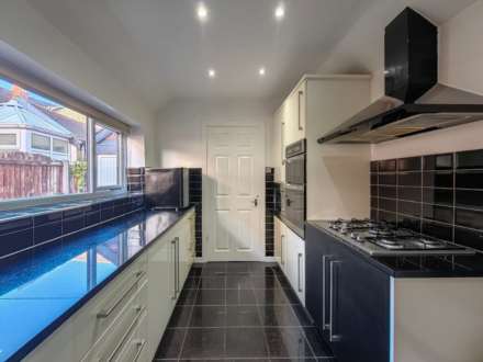 3 Bedroom Semi Detached House, Devonshire Road, Bispham, FY2, Image 11