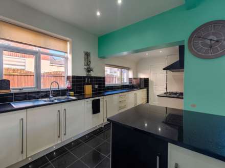 3 Bedroom Semi Detached House, Devonshire Road, Bispham, FY2, Image 14