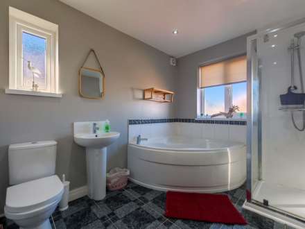 3 Bedroom Semi Detached House, Devonshire Road, Bispham, FY2, Image 15