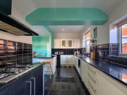 3 Bedroom Semi Detached House, Devonshire Road, Bispham, FY2, Image 9