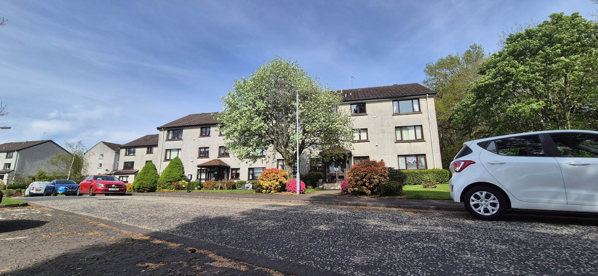 Burntwood Court, Buchanan Dr, Newton Mearns