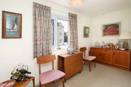 Beech Court, Taunton, Image 9