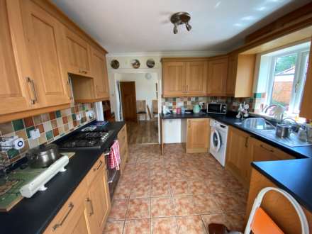 Lyngford Lane, Taunton, Image 7