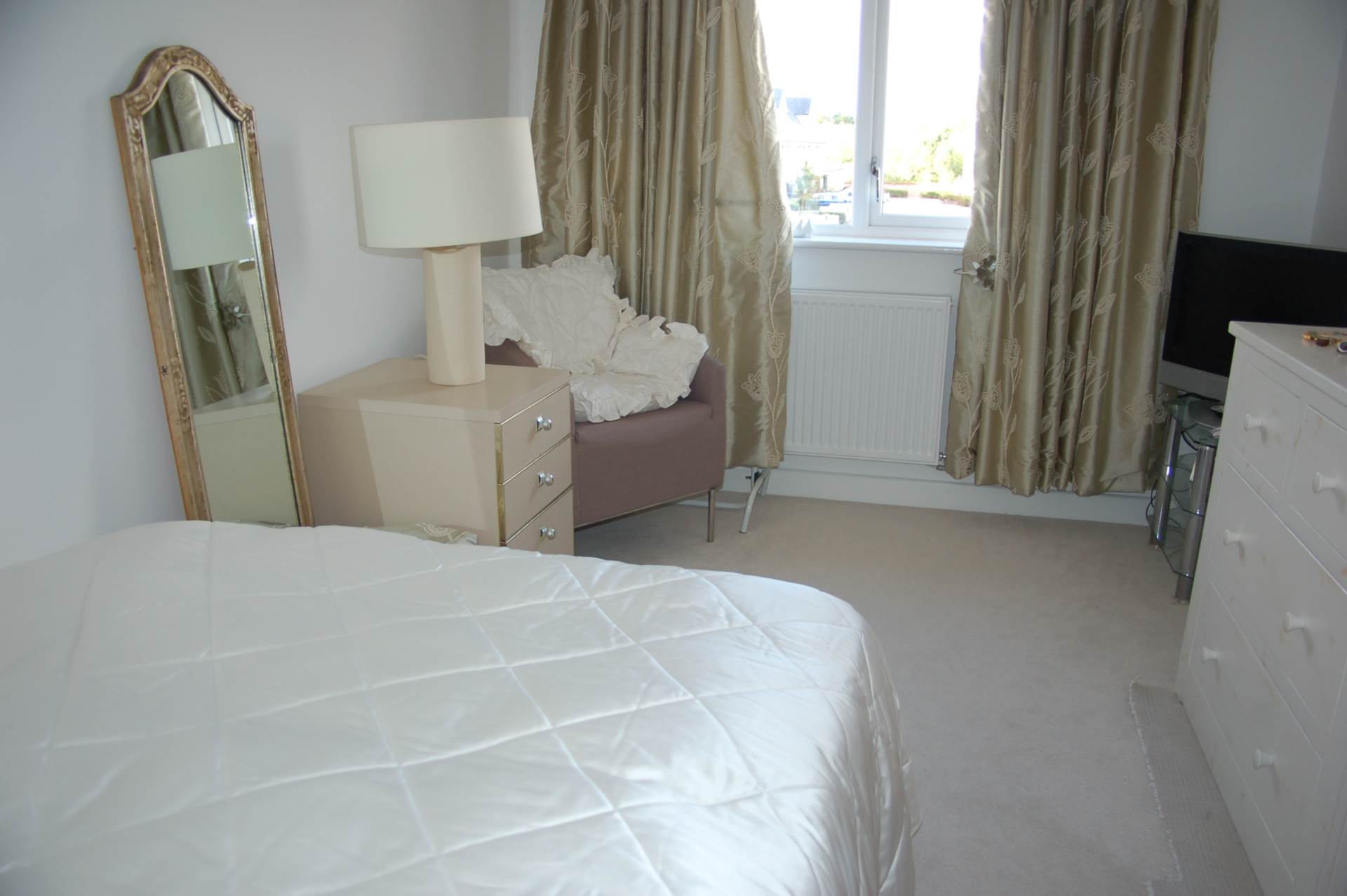 Kings Square, Taunton, Image 9