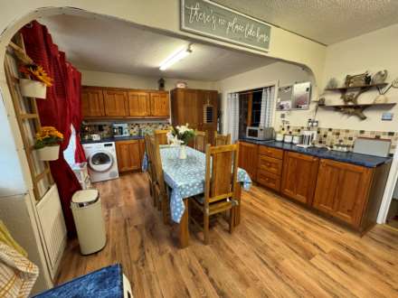 Wordsworth Drive, Taunton, Image 4