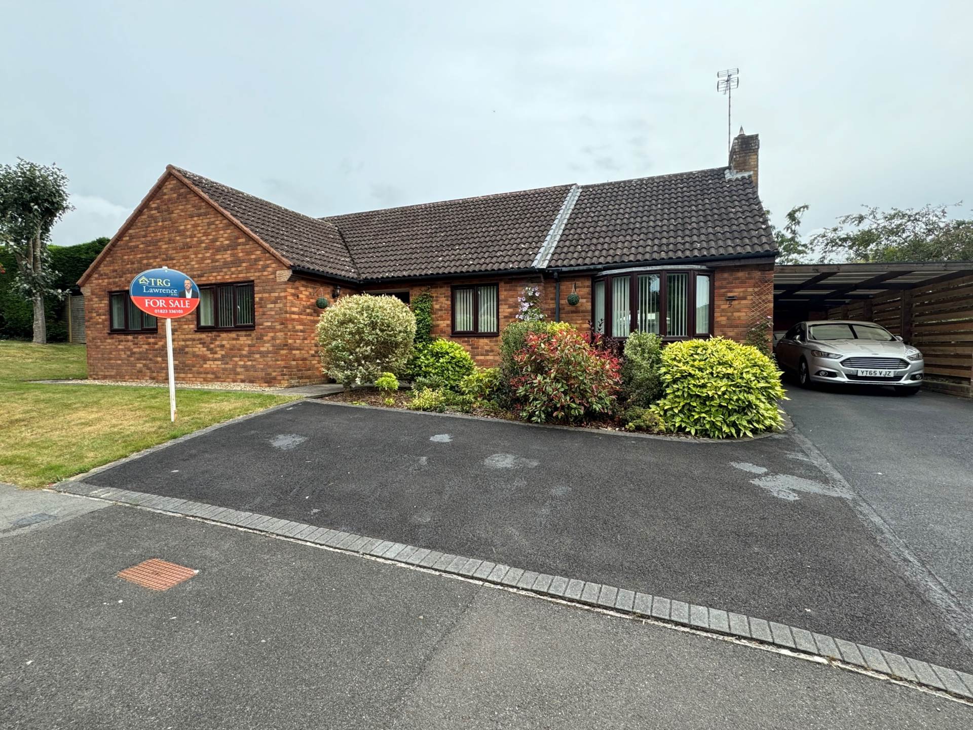Grove Drive, Image 1