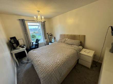 Gaunton Close, Taunton, Image 6