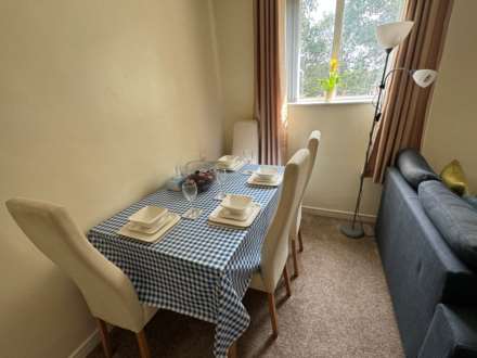 Lyngford Road, Taunton, Image 3