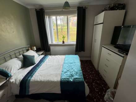 Lyngford Road, Taunton, Image 7