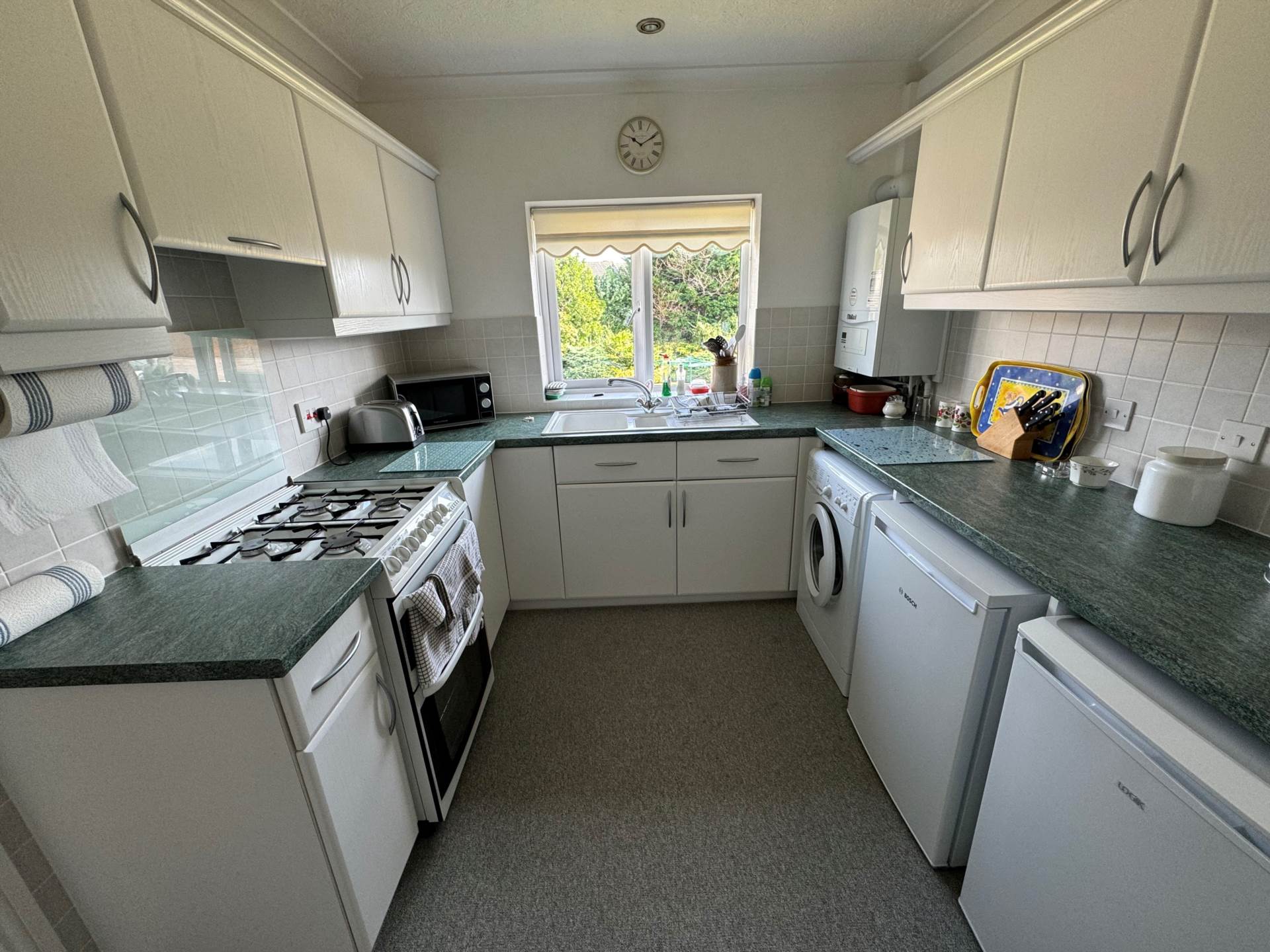Sherford Court, Taunton, Image 4