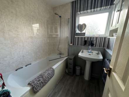 Sycamore Close, Taunton, Image 9
