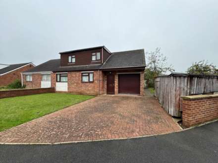 Woodland Avenue, Westonzoyland, Image 1