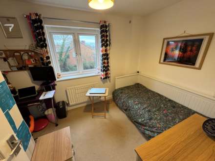 Home Terrace, Taunton, Image 7