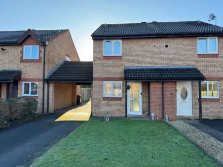 Ashbourne Crescent, Taunton, Image 1