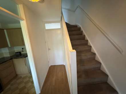 Ashbourne Crescent, Taunton, Image 5