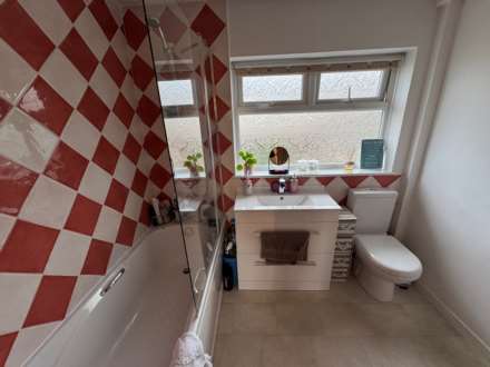 Dunster Close, Taunton, Image 10