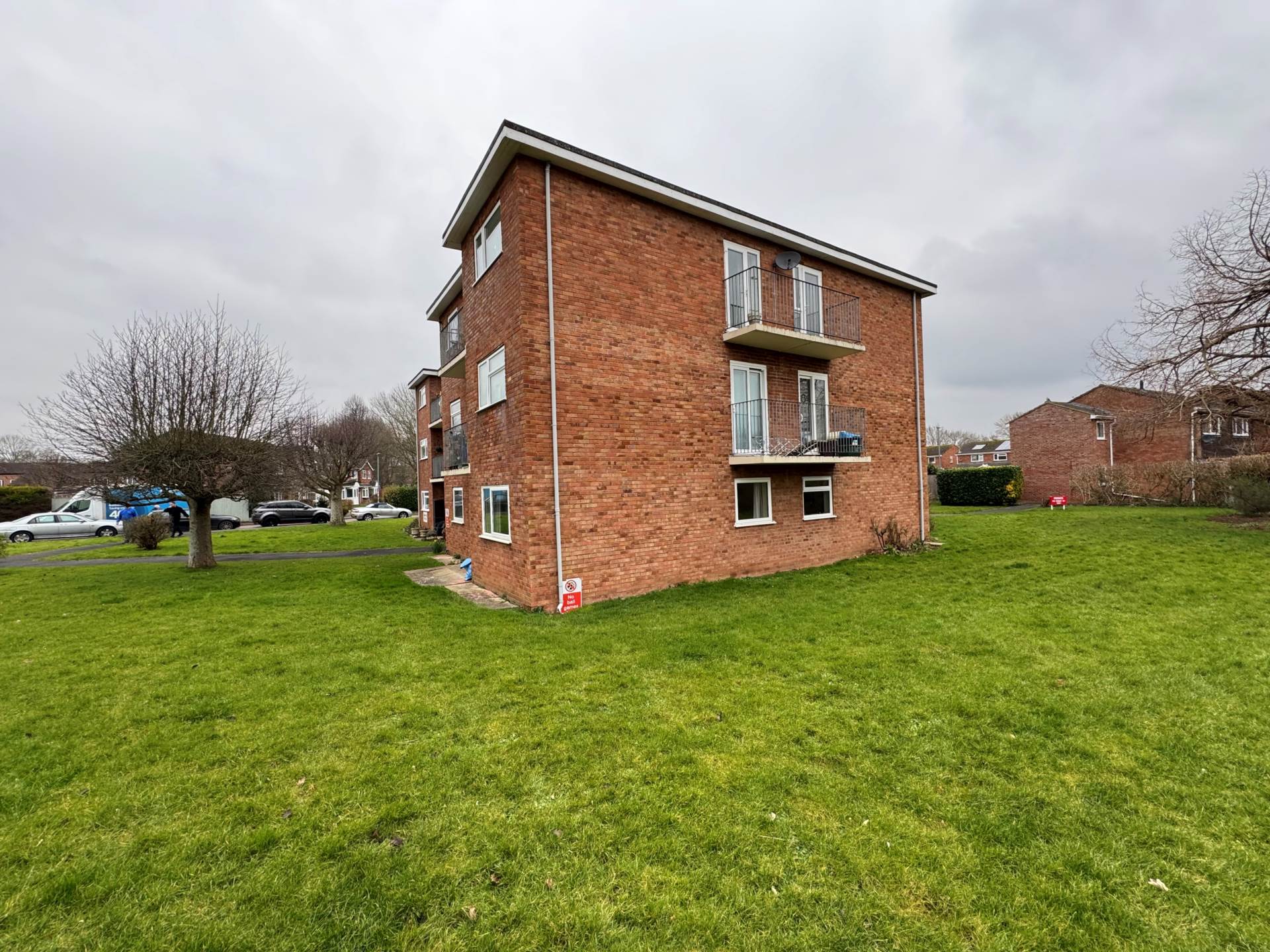 Seville Court, Taunton, Image 10