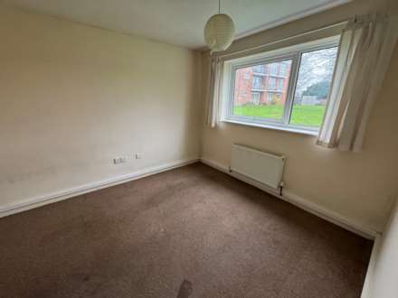 Seville Court, Taunton, Image 5