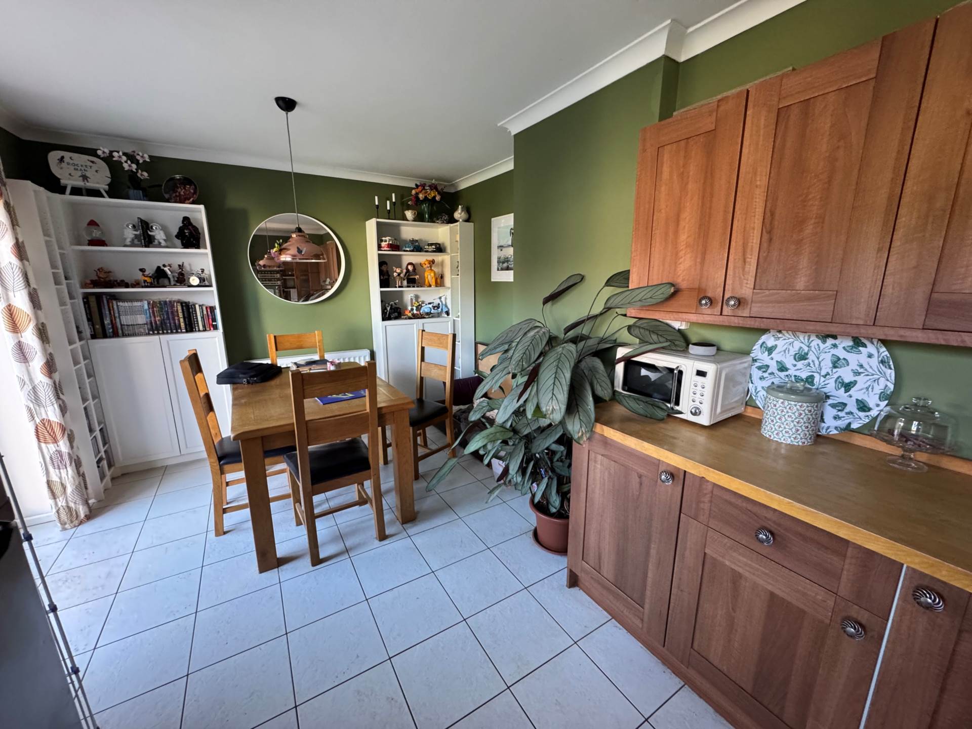 Blenheim Road, Taunton, Image 4