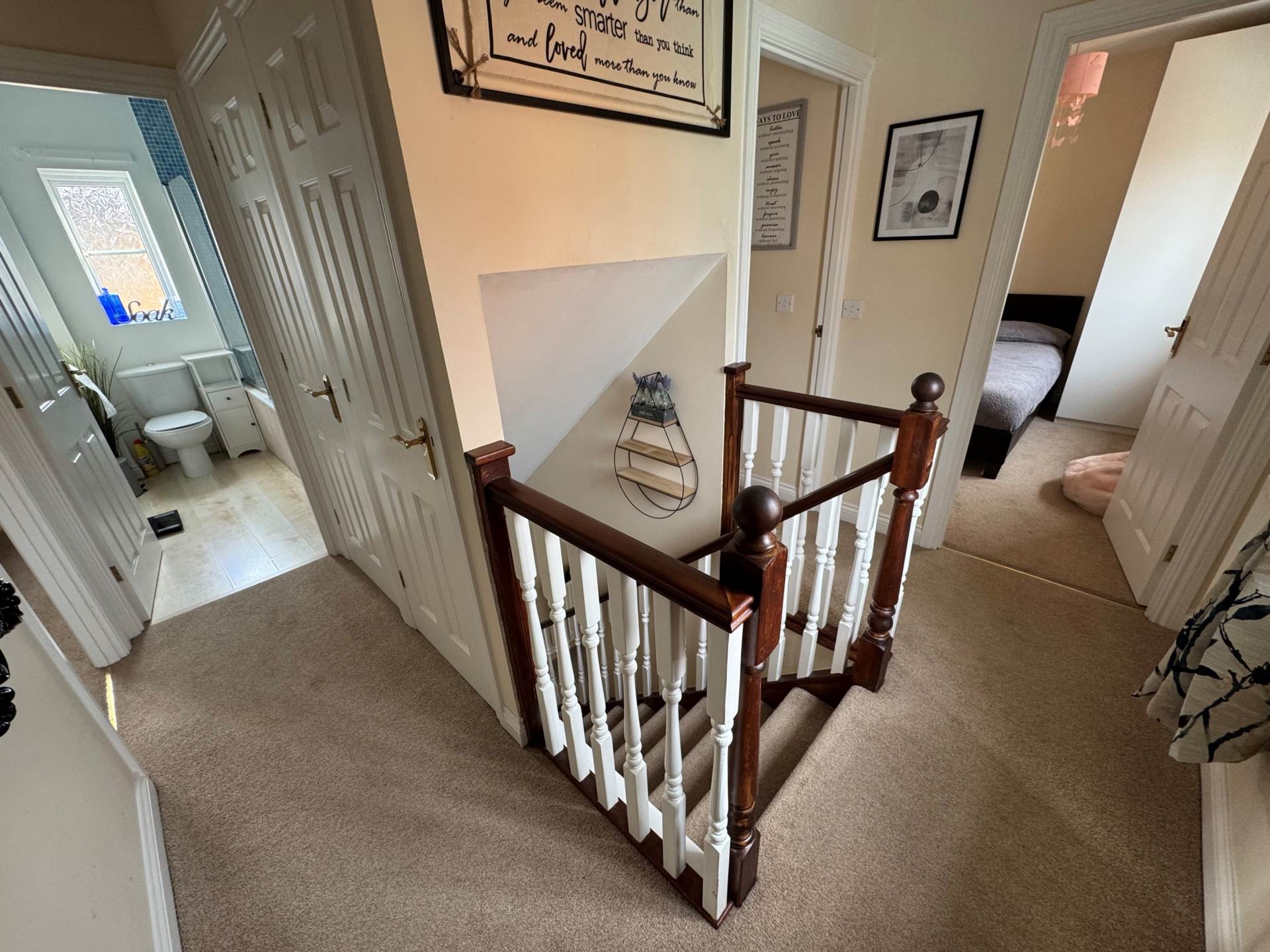 Avill Crescent, Taunton, Image 11