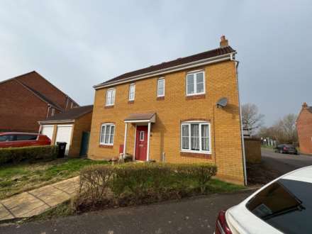 Avill Crescent, Taunton, Image 20