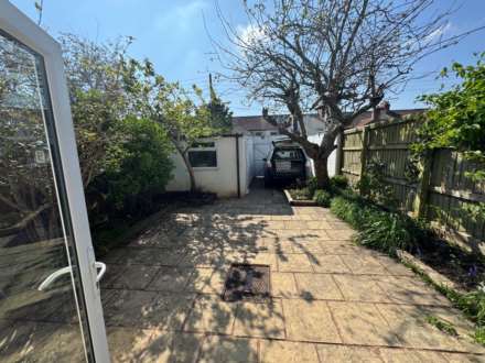 Cranmer Road, Taunton, Image 18