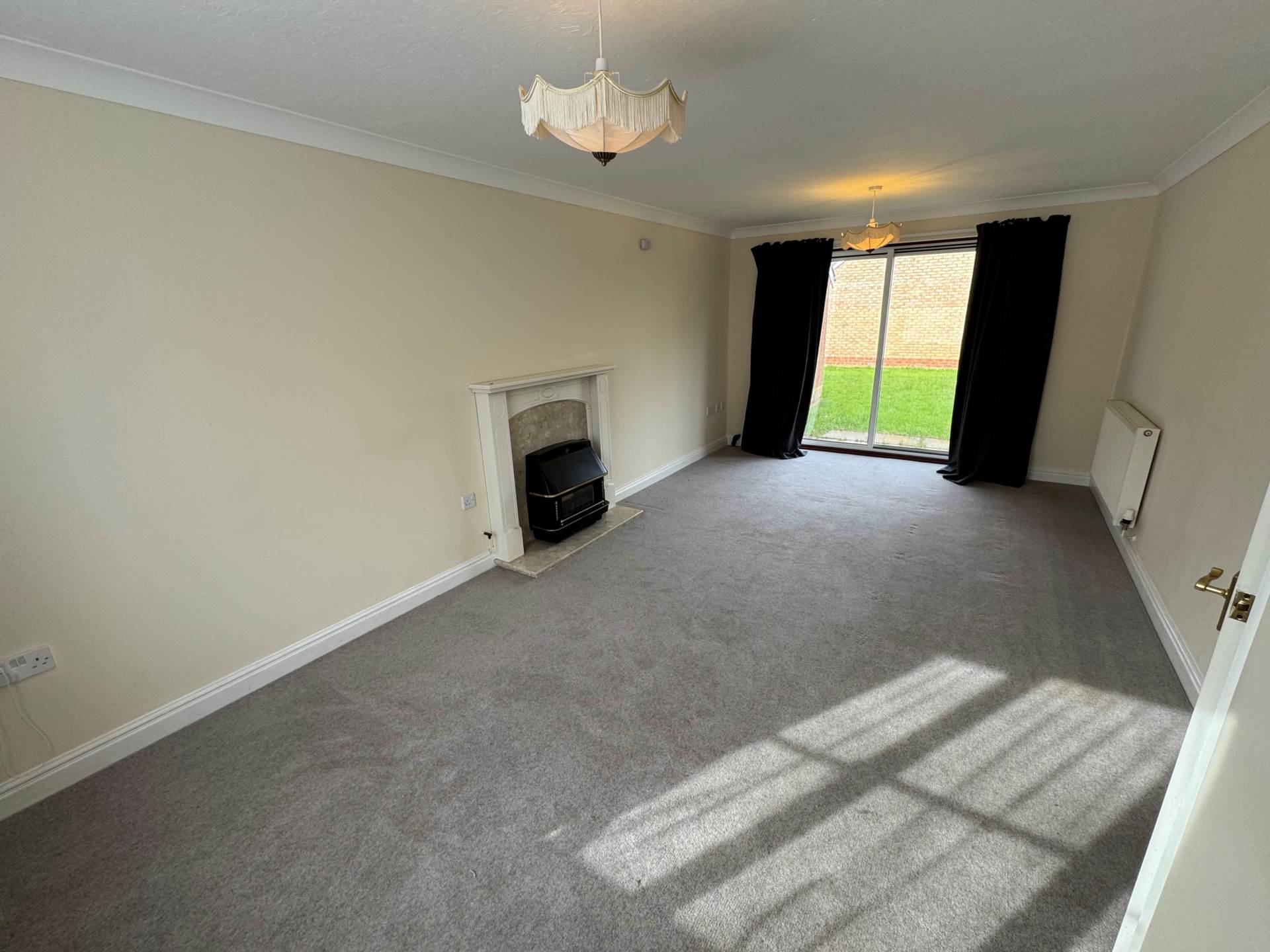 Summerleaze Crescent, Taunton, Image 2