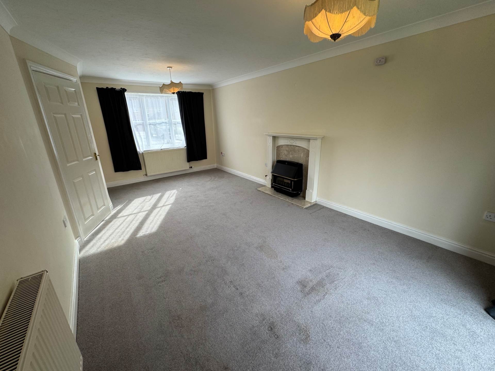 Summerleaze Crescent, Taunton, Image 3