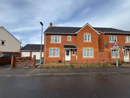 Summerleaze Crescent, Taunton