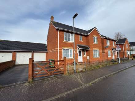 Summerleaze Crescent, Taunton, Image 20