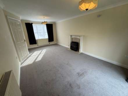Summerleaze Crescent, Taunton, Image 3