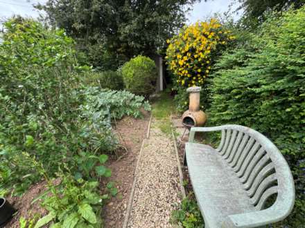 Sandere Close, Taunton, Image 17