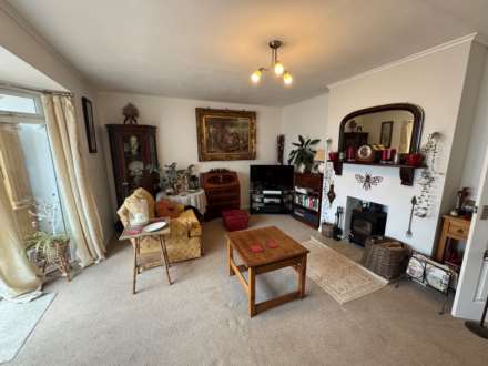 Sandere Close, Taunton, Image 4