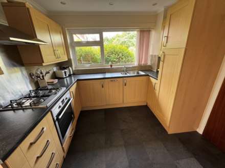 Chelwood Drive, Taunton, Image 5