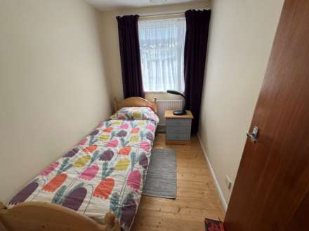 Chelwood Drive, Taunton, Image 8