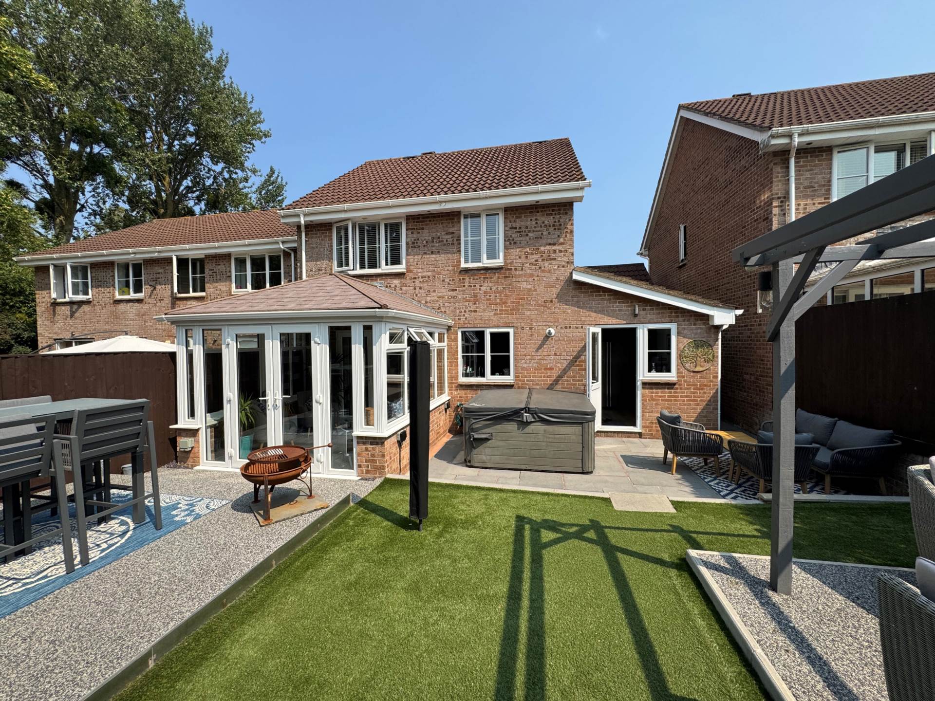 Denning Close, Taunton, Image 19
