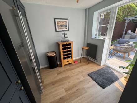 Denning Close, Taunton, Image 8