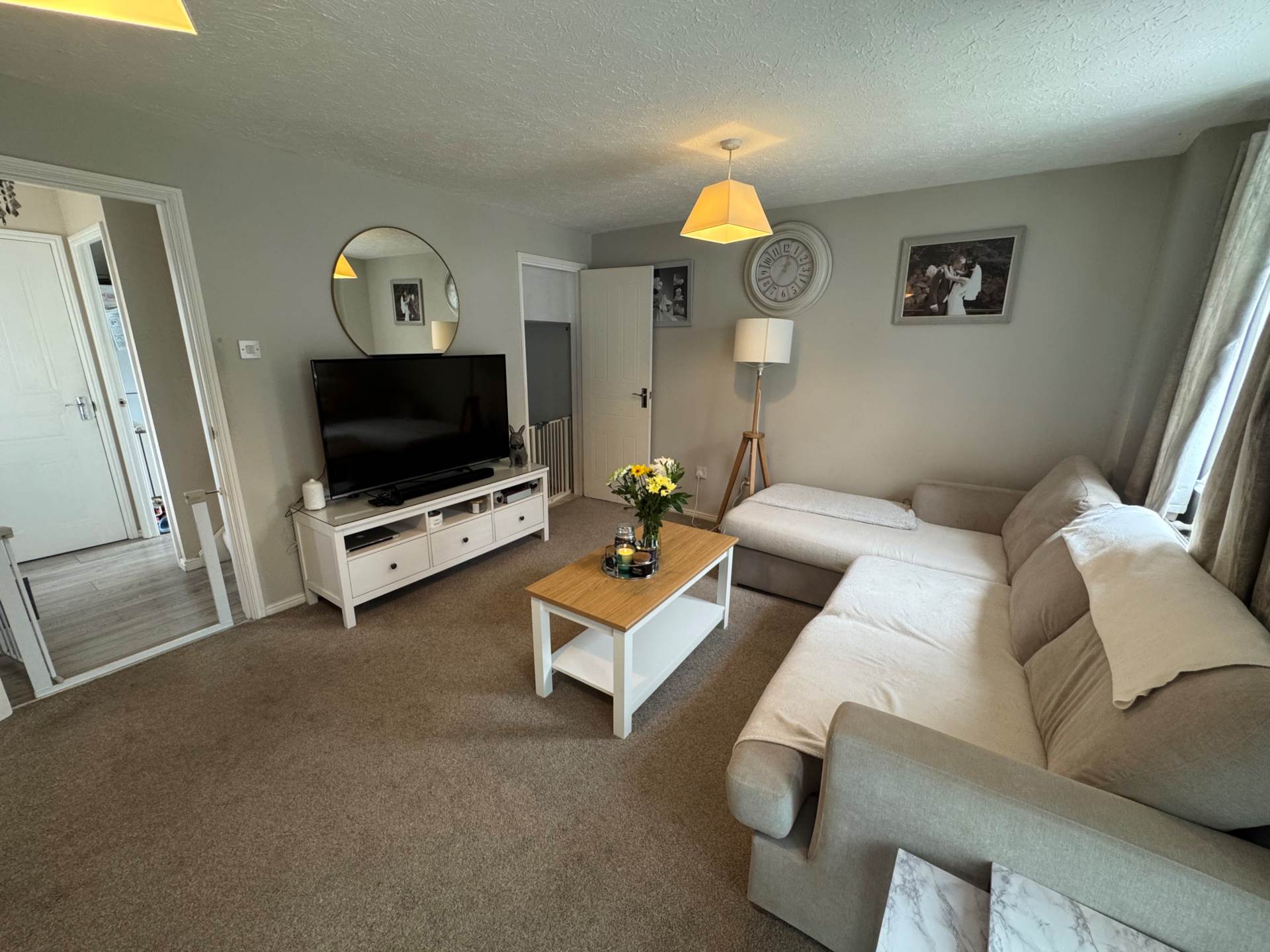 Standfast Place, Taunton, Image 3